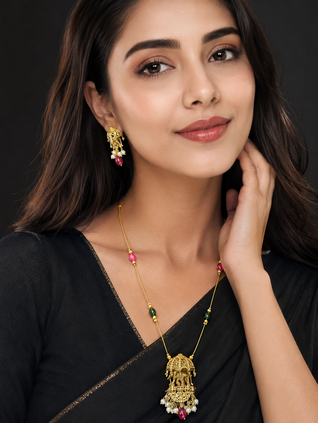 Royal Antique Jhumka Pendant Set